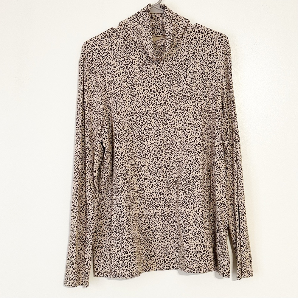 Amazon Essentials Leopard Animal Print Turtleneck Long Sleeve Shirt